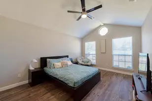 1411 Mapleview Dr, Carrollton, TX 75007 - Photo 9