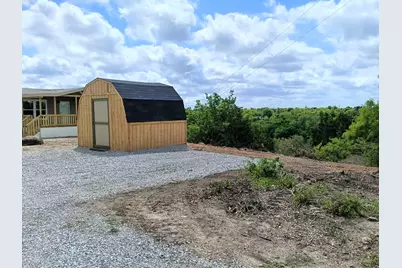 660 Woodhaven Drive, Springtown, TX 76082 - Photo 5