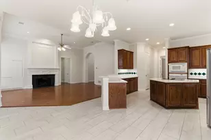 4553 Meadow Ridge Dr, Plano, TX 75093 - Photo 17