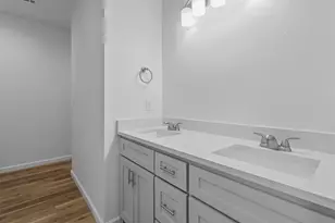 311 N Helton St, Randolph, TX 75475 - Photo 5