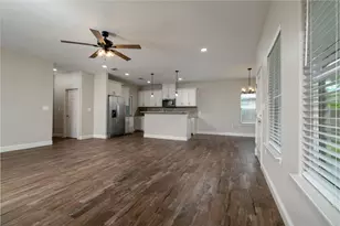 405 Titus Dr, Springtown, TX 76082 - Photo 23