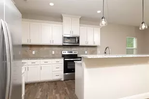 405 Titus Dr, Springtown, TX 76082 - Photo 21