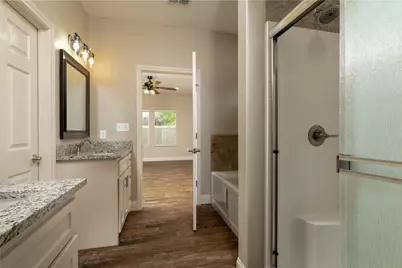 405 Titus Drive, Springtown, TX 76082 - Photo 31