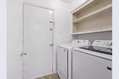 1920 Avignon Court, Carrollton, TX 75007 - Photo 27