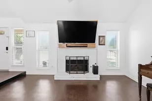 1920 Avignon Ct, Carrollton, TX 75007 - Photo 15