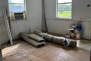 202 N 1st St, Point, TX 75472 - Photo 3
