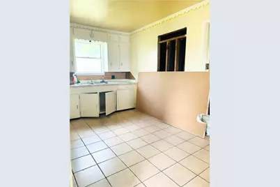 202 N 1st Street, Point, TX 75472 - Photo 5