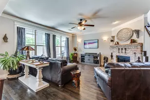 504 N Tennessee St, McKinney, TX 75069 - Photo 9