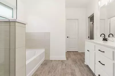 7701 Scott Lane, Greenville, TX 75402 - Photo 15
