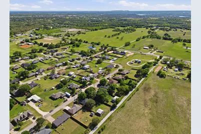 4041 Country Meadows Circle, Granbury, TX 76049 - Photo 23
