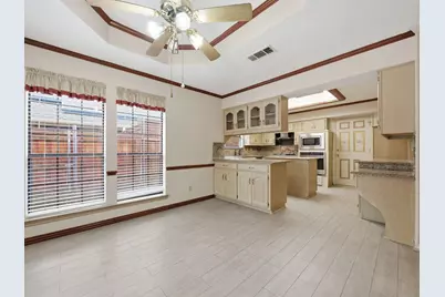 10211 Shadow Way, Dallas, TX 75243 - Photo 11