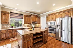 4328 Fairway Dr, Carrollton, TX 75010 - Photo 11