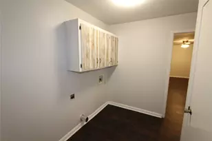 737 Holiday Dr, Sherman, TX 75090 - Photo 19