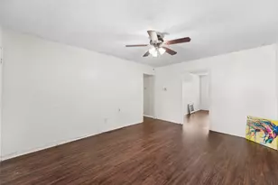 505 Lawson Dr, Garland, TX 75042 - Photo 7