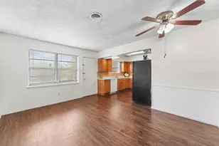 505 Lawson Dr, Garland, TX 75042 - Photo 9