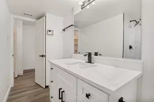 2106 Benjamin Rd, Irving, TX 75060 - Photo 19