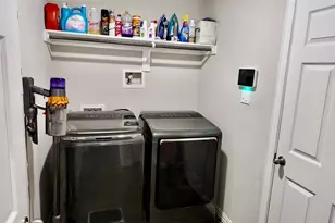 692 Avalon Dr, Waxahachie, TX 75165 - Photo 11