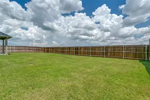 692 Avalon Dr, Waxahachie, TX 75165 - Photo 25