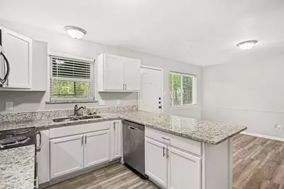 821 E Bovell Street, Crowley, TX 76036 - Photo 9