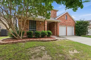 4561 Marguerite Ln, Fort Worth, TX 76123 - Photo 3