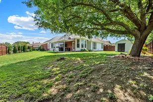 409 Jennifer Ln, Arlington, TX 76002 - Photo 19