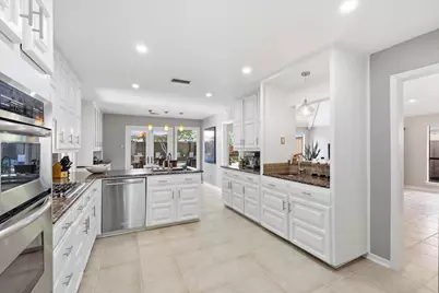 6803 Kingshollow Drive, Dallas, TX 75248 - Photo 13