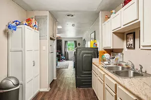 227 Halsey St, Dallas, TX 75224 - Photo 15