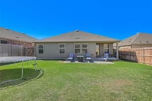 945 English Dr, Aubrey, TX 76227 - Photo 25