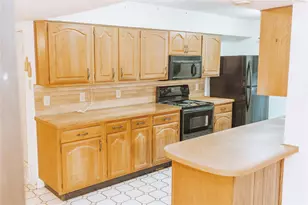 2609 Treeview Dr, Arlington, TX 76016 - Photo 11