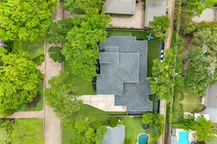 4028 Courtshire Dr, Dallas, TX 75229 - Photo 33