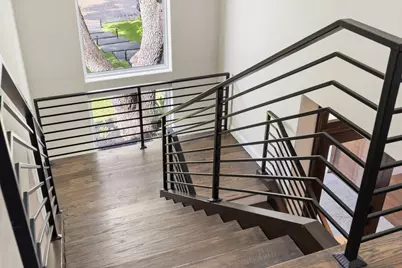 4028 Courtshire Drive, Dallas, TX 75229 - Photo 23