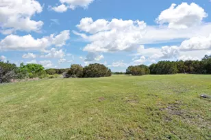 9128 Prairie Ridge Ct W, Cleburne, TX 76033 - Photo 9