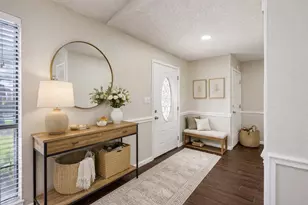 4613 Amherst Ln, Grand Prairie, TX 75052 - Photo 3