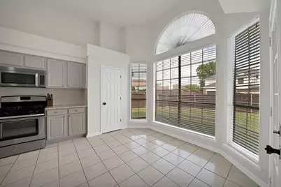 5418 Highgate Lane, Rowlett, TX 75088 - Photo 13