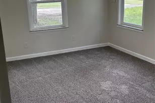 379 S Center St, Gladewater, TX 75647 - Photo 5