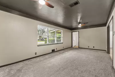 7324 Oakland Lane, North Richland Hills, TX 76180 - Photo 7