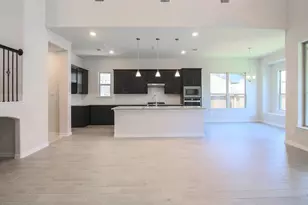 2009 Creekvista Dr, Lewisville, TX 75010 - Photo 11