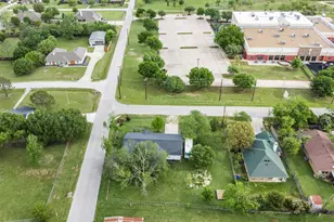 417 8th St, Justin, TX 76247 - Photo 39