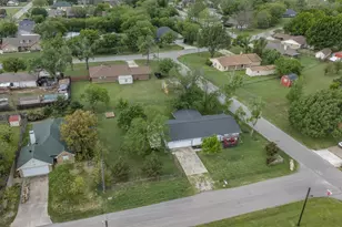 417 8th St, Justin, TX 76247 - Photo 31