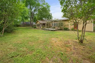 711 Prairieville, Athens, TX 75751 - Photo 9