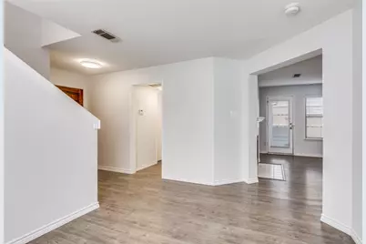 781 Chateau Lane, Plano, TX 75023 - Photo 3