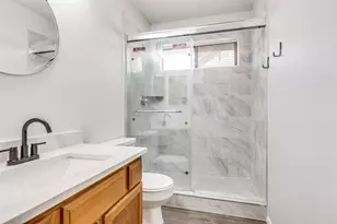 781 Chateau Ln, Plano, TX 75023 - Photo 9