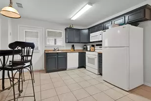 210 Hilltop Cir, Blue Ridge, TX 75424 - Photo 15