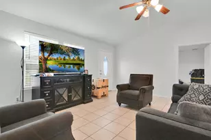 210 Hilltop Cir, Blue Ridge, TX 75424 - Photo 13
