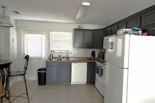 210 Hilltop Cir, Blue Ridge, TX 75424 - Photo 3