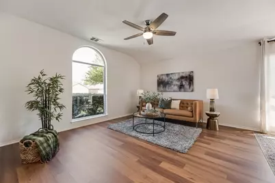 2219 Spruce Circle, McKinney, TX 75071 - Photo 5