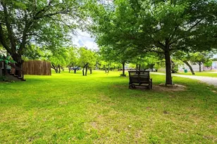 1926 Roadrunner Rd, Possum Kingdom Lake, TX 76449 - Photo 33