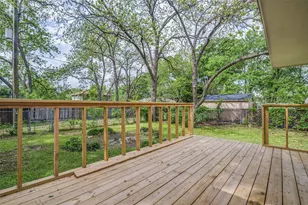 1018 W Avenue F, Garland, TX 75040 - Photo 25