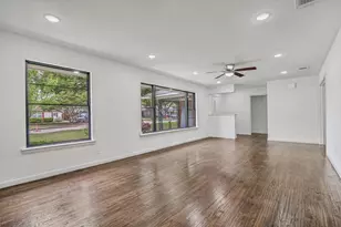 1018 W Avenue F, Garland, TX 75040 - Photo 7