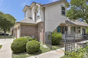 2209 Walnut Grove Ln, Garland, TX 75044 - Photo 5